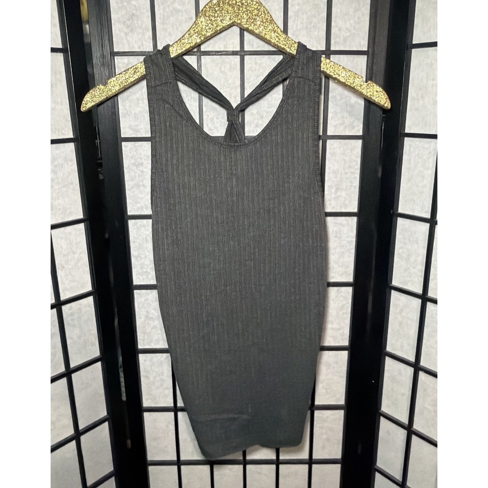 NWT Hem & Thread Gray Cross Back Tank Size Medium